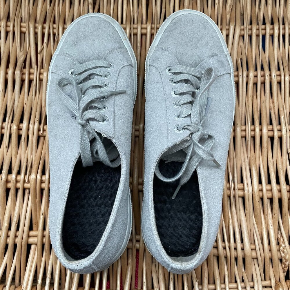 Gray Suede Supergas